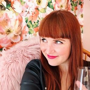 Meet your Posher, Dayna